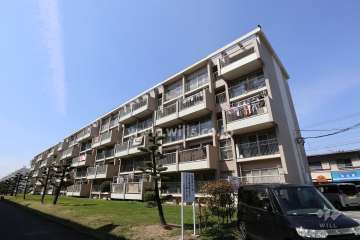 大森東住宅18号棟の外観（南東側から）