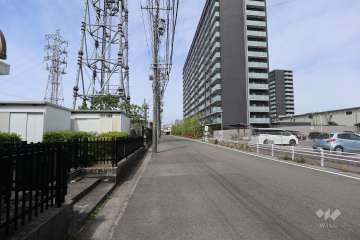 敷地南東側前面道路