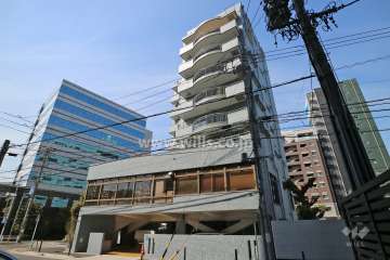 東桜マンションの外観（南東側から）