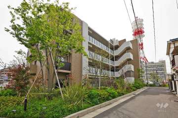 アービング　グラン甲子園口の外観（北東側から）