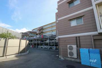 敷地内駐車場（屋外機械式）