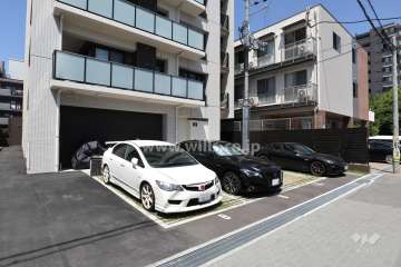 敷地内駐車場（屋外平面式）