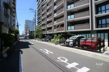 敷地内駐車場(屋外平面式)