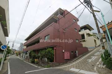 見附マンションの外観(北西側から)