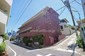 見附マンションの外観(北西側から)