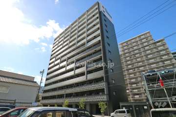 プレサンス新栄町ギャラントの外観（南東側から）