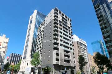 プラセシオン名古屋市伏見の外観（南西側から）
