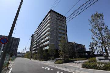 パークホームズLaLa名古屋みなとアクルスの外観（北東側から）