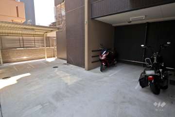 バイク置場