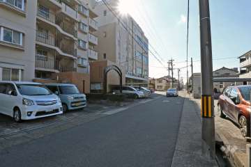 敷地内駐車場（屋外平面式）