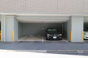 敷地内駐車場（屋内平面式）