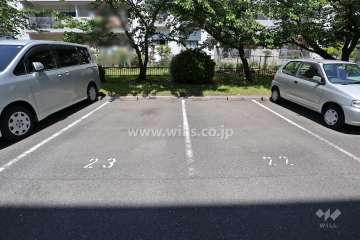 敷地内駐車場（屋外平面式）
