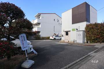 駐車場の出入り口