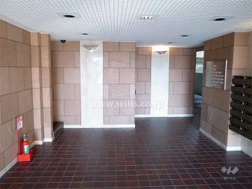 エントランスホール