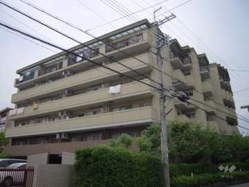 パークハイム千里津雲台の外観(南東から)