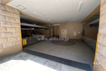 敷地内駐車場（屋内機械式）