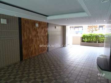 エントランスホール