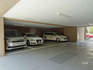 敷地内駐車場（屋内平面式）