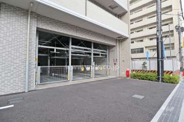 敷地内駐車場(屋内機械式)