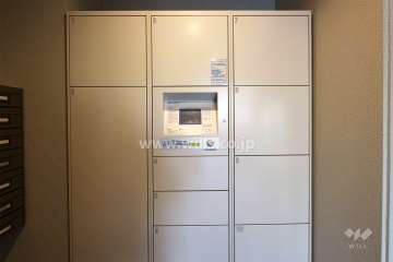 宅配ボックスと共用ポスト