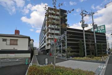 シエリア高槻松原町の外観（南側から）