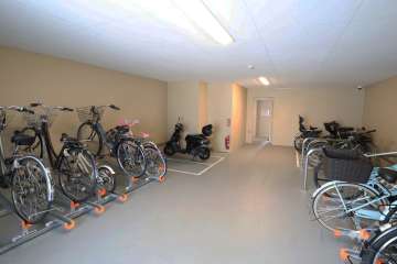 駐輪場（屋内）