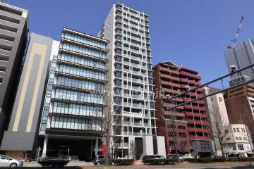 プラウド久屋大通の外観（南西側から）
