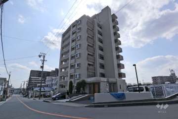 ラヴィル新瀬戸の外観（北東側から）