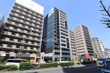 プレサンス広小路通葵の外観（南西側から）