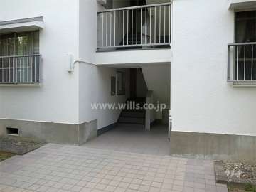 A-4棟の住戸入り口