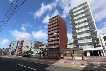 ロジェエストの外観（南東側から）