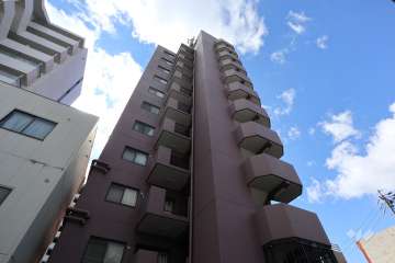 ロジェエストの外観（北東側から）