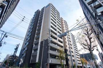 プレサンスロジェ金山の外観（北西側から）