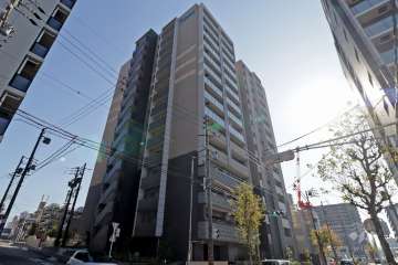 プレサンスロジェ金山の外観（北西側から）