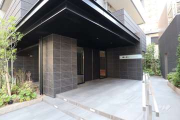 駐車場の出入り口