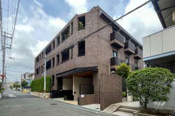 ワコーレThe岡本の外観（南東側から）