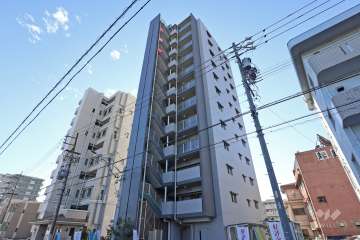 ファミリアーレ名古屋烏森の外観（北側から）