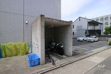 バイク置場