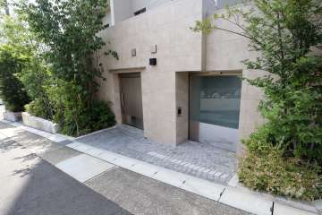 駐輪場の出入口