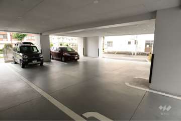 敷地内駐車場（屋内平面式）