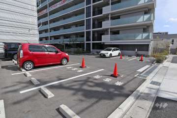 来客者駐車場