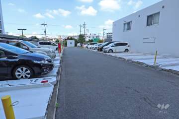 敷地内駐車場（屋外平面式）