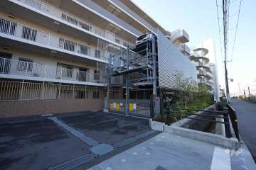 敷地内駐車場（屋外機械式）