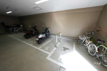 バイク置場