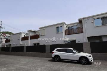 ディーテラス宝塚雲雀丘の外観（南西側から）