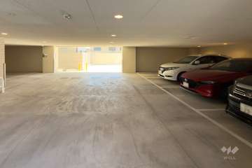 敷地内駐車場（屋内平面式）