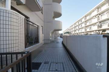 敷地内の通路