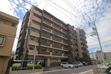 カルティア金山StationEastの外観(北東側から)