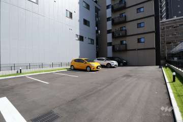 敷地内駐車場（屋外平面式）