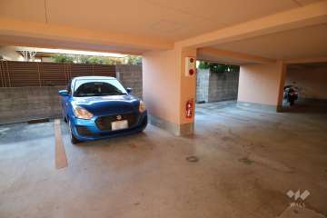 敷地内駐車場（屋内平面式）